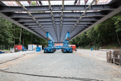 56_BrueckeNi_Aufbauen