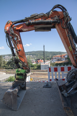 01_BrueckeNi_Bohrungen2