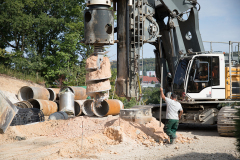 22_BrueckeNi_Bohrungen2