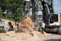 24_BrueckeNi_Bohrungen2