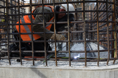 25_BrueckeNi_Kaefig