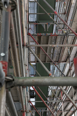 10_BrueckeNi_Streben