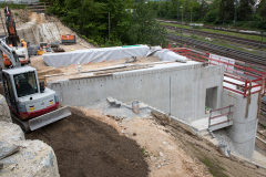 25_BrueckeNi_Auffuellen