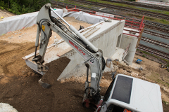 26_BrueckeNi_Auffuellen